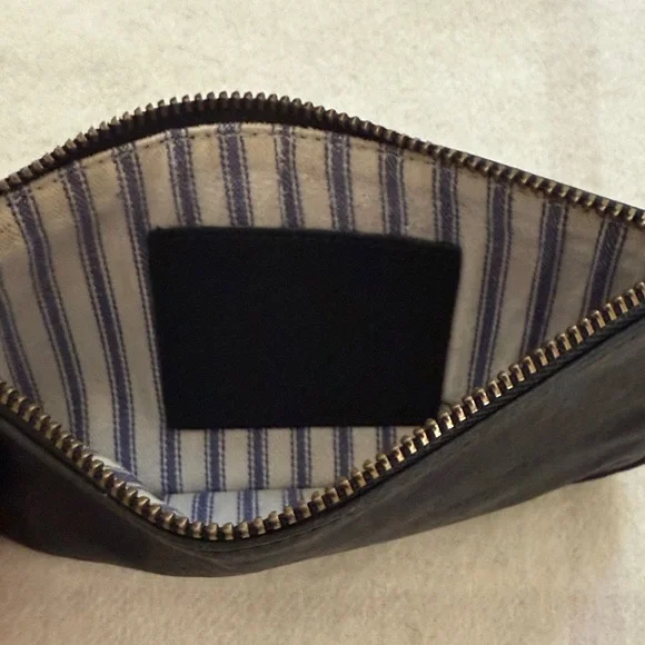 COACH Vintage Black Leather Skinny Case - Picture 5 of 8